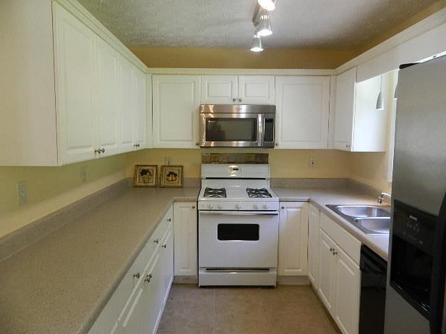 610 Pebble Blvd, Covington, GA 30016 photo 8