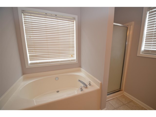 75 Berkshire Ln, Covington, GA 30016 photo 9