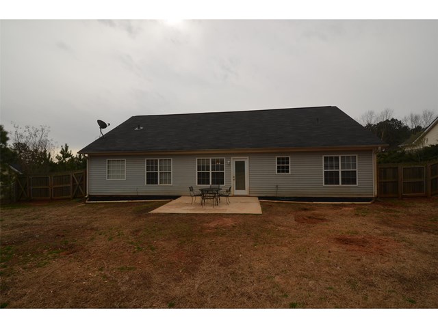 75 Berkshire Ln, Covington, GA 30016 photo 14