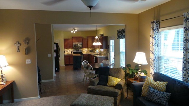 142 Hamilton Lake Dr, Lagrange, GA 30241 photo 5