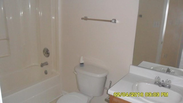 374 Eaglets Ct, Riverdale, GA 30274 photo 15