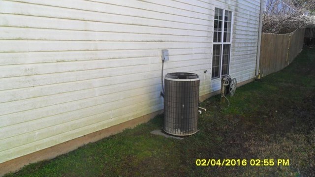 374 Eaglets Ct, Riverdale, GA 30274 photo 3