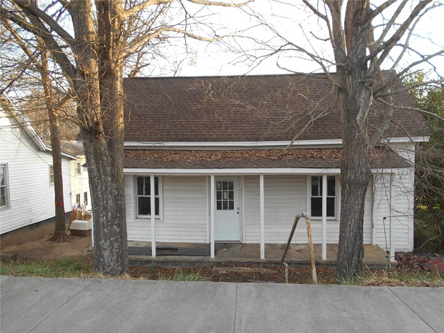928 S Broad St, Commerce, GA 30529 photo 1