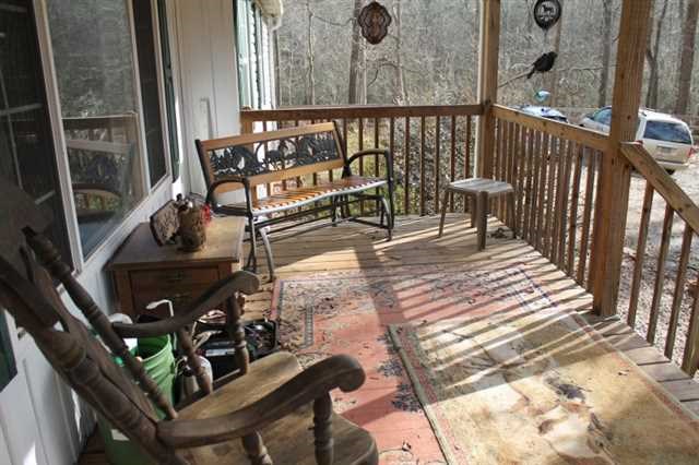 810 Mcdonald Cir, Commerce, GA 30529 photo 3
