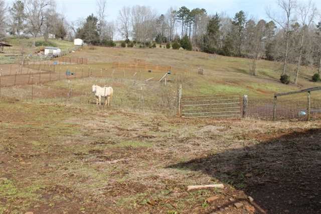 810 Mcdonald Cir, Commerce, GA 30529 photo 24