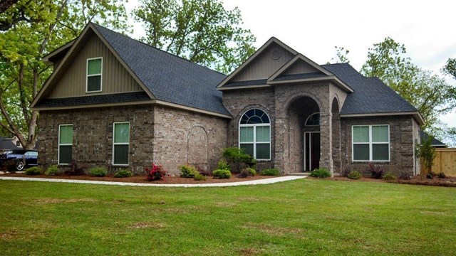 103 Rawlins Pt, Perry, GA 31069 photo 1