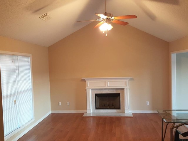 784 Gable Ct, Winder, GA 30680 photo 2