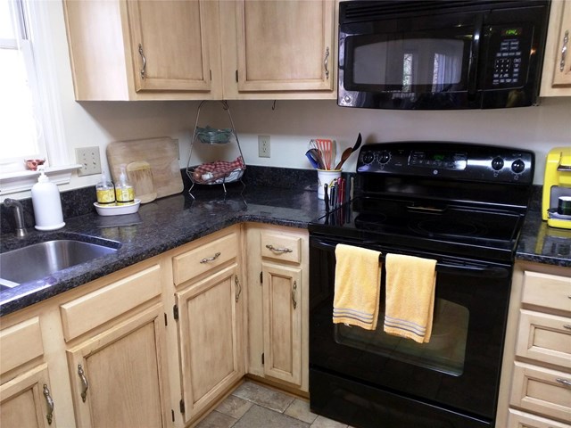 4025 Spinnaker Dr, Duluth, GA 30096 photo 7