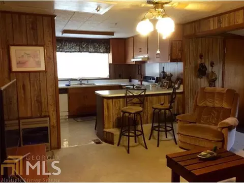 38 Middle St, Valley, AL 36854 photo 5