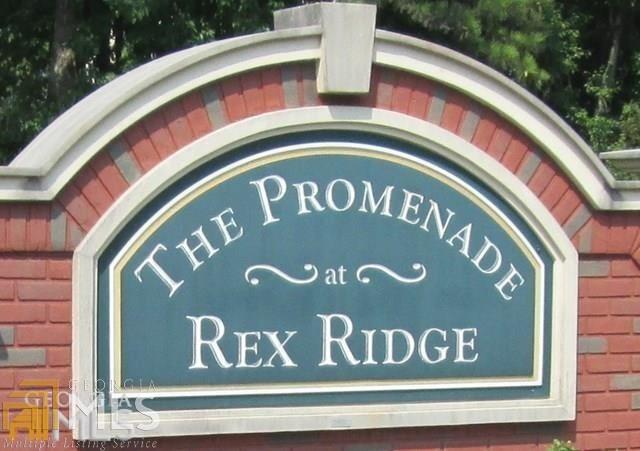 3196 Rex Ridge Dr, Rex, GA 30273 photo 2