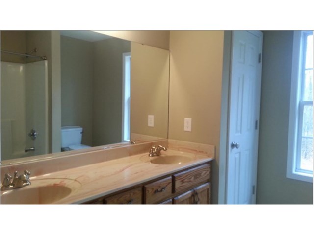 205 Barnesville Ave, Barnesville, GA 30204 photo 21
