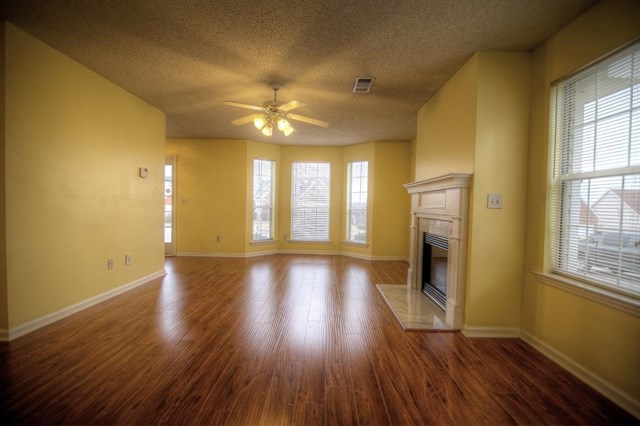 402 Gresham Dr, Stockbridge, GA 30281 photo 5
