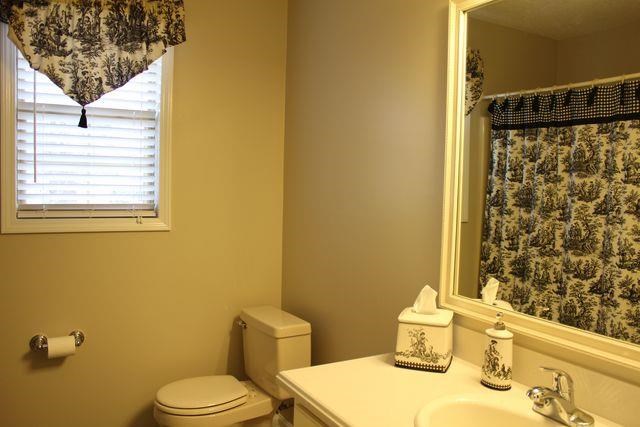 136 Shoreline Way, Hampton, GA 30228 photo 12