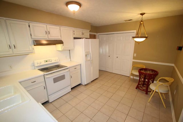 98 Brittney Ln, Lagrange, GA 30240 photo 9
