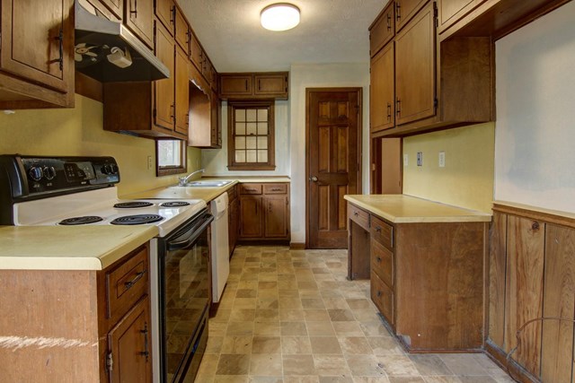 2221 Shady Ln, Covington, GA 30016 photo 10