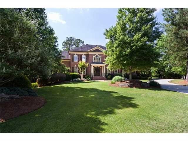810 Flathead Pass, Suwanee, GA 30024 photo 2