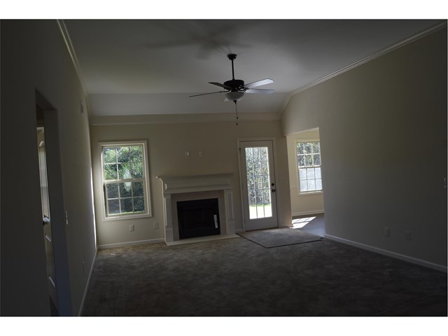 970 Haymon Dr, Winder, GA 30680 photo 3