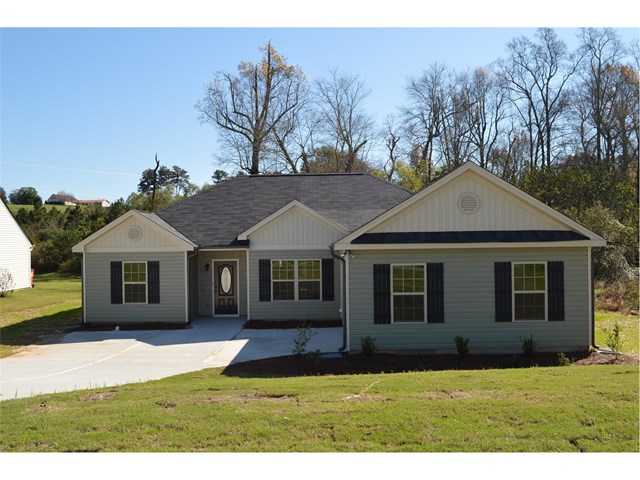 970 Haymon Dr, Winder, GA 30680 photo 1