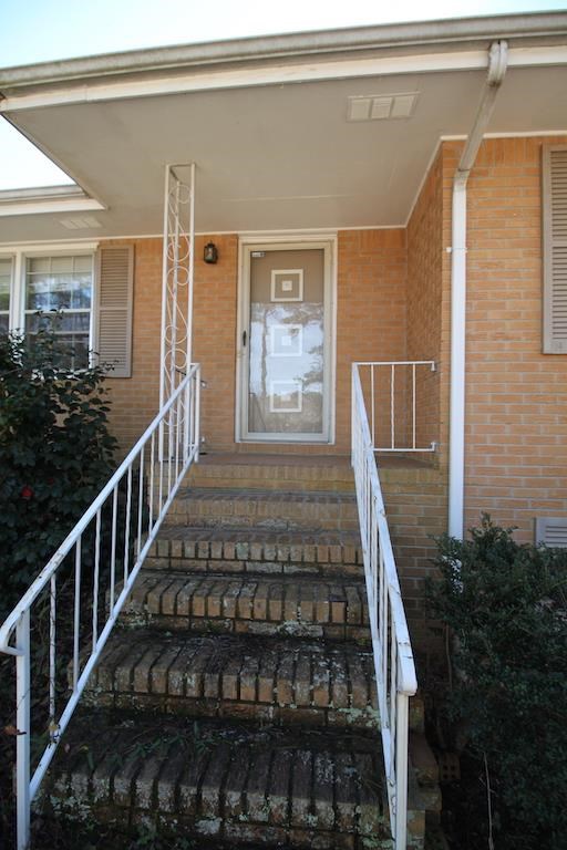 182 Piper Rd, Covington, GA 30014 photo 3