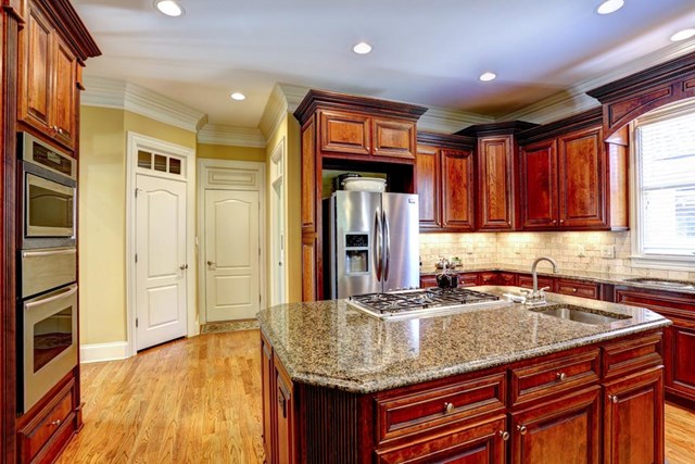 8090 Prestwick Cir, Duluth, GA 30097 photo 12