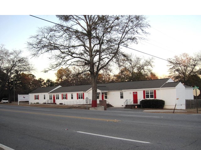 904 N Davis Dr, Warner Robins, GA 31093 photo 1