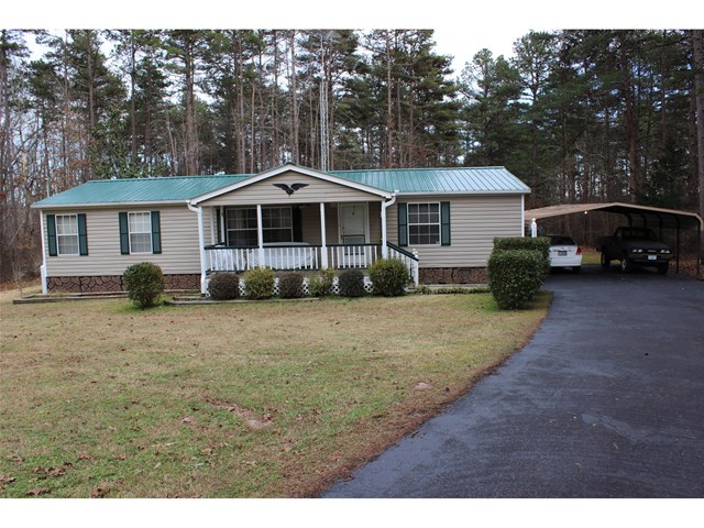 1626 Hunters Creek Rd, Toccoa, GA 30577 photo 1