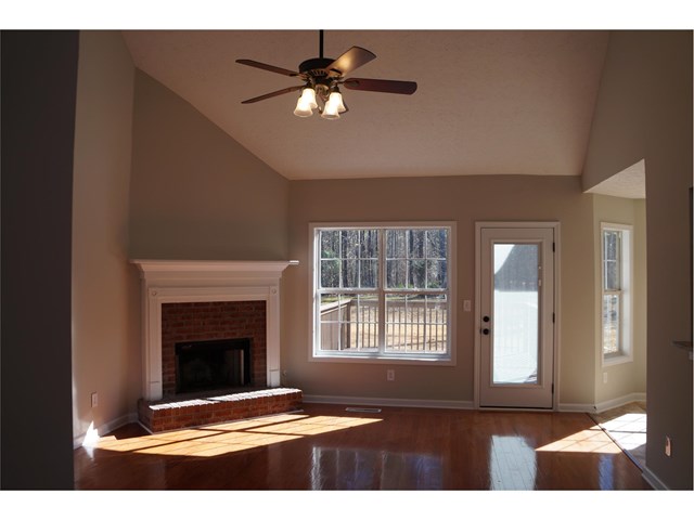 375 Flowers Dr, Covington, GA 30016 photo 5
