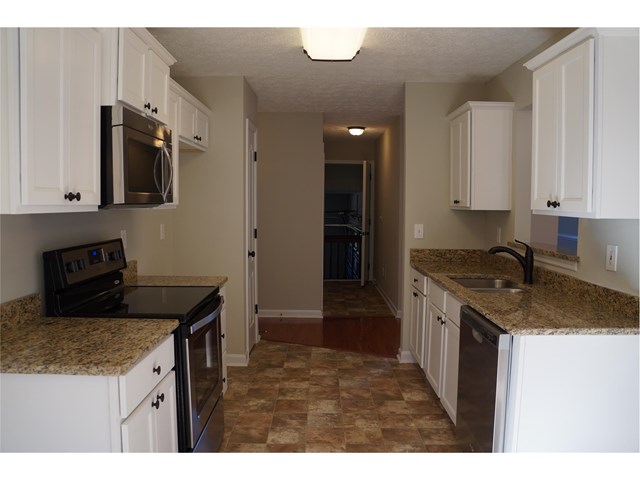 375 Flowers Dr, Covington, GA 30016 photo 8