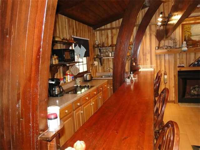 297 Herrin Dr, Lula, GA 30554 photo 2
