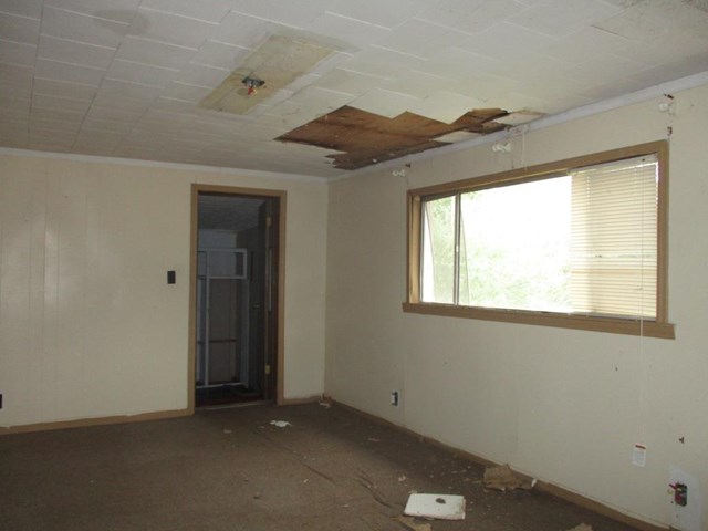 1105 Murphy Ave, Lagrange, GA 30240 photo 4