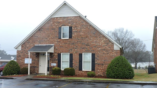 2016 Redmond Cir, Rome, GA 30165 photo 1