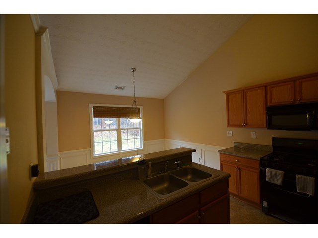 230 Hugh Dr, Covington, GA 30016 photo 13
