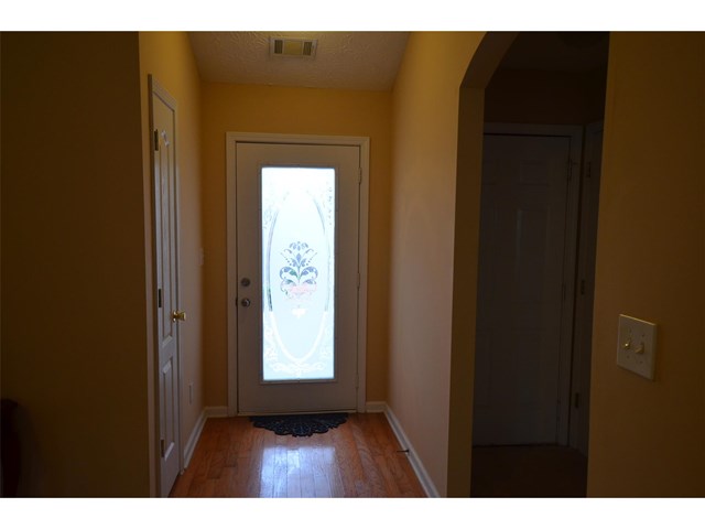 230 Hugh Dr, Covington, GA 30016 photo 2