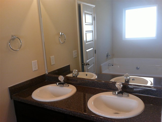 334 Lamont Ln, Hampton, GA 30228 photo 6