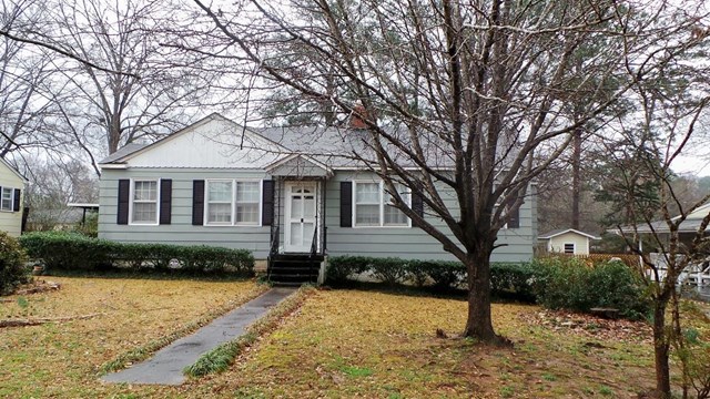 255 Beechwood Cir, Lagrange, GA 30240 photo 2