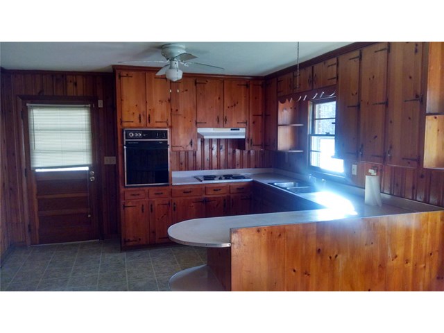 139 Orchard Cir, Commerce, GA 30529 photo 5