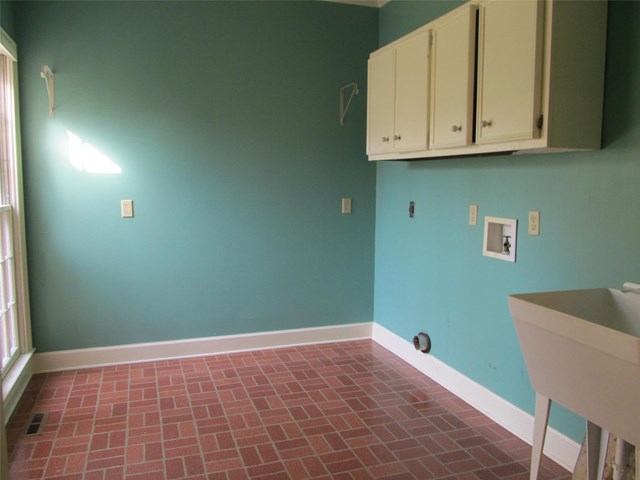 806 Camellia Dr, Lagrange, GA 30240 photo 8