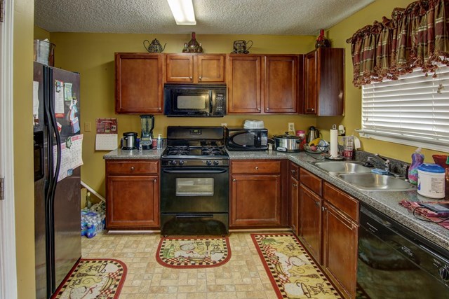 685 Barshay Dr, Covington, GA 30016 photo 7