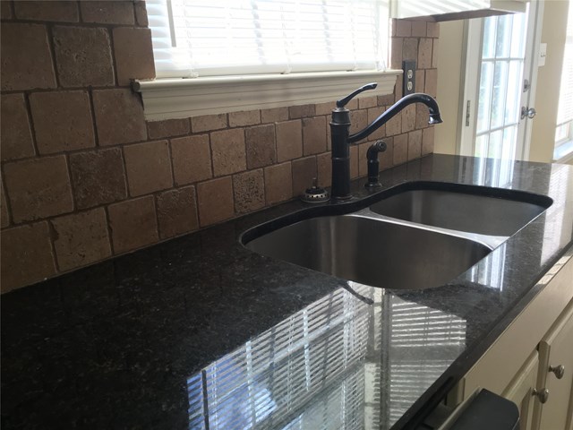 460 Old Griffin Rd, Hampton, GA 30228 photo 4