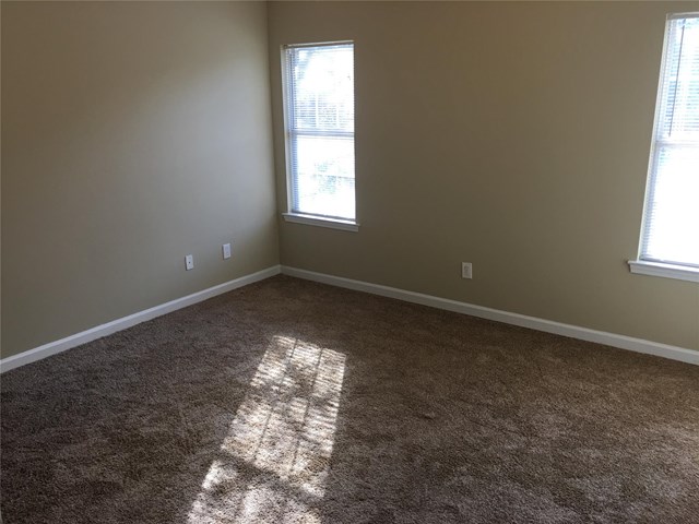 460 Old Griffin Rd, Hampton, GA 30228 photo 12
