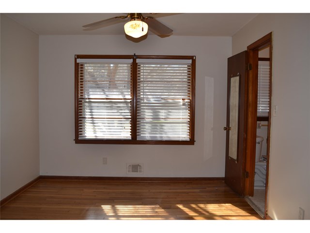 1013 Skylark Dr, Morrow, GA 30260 photo 11