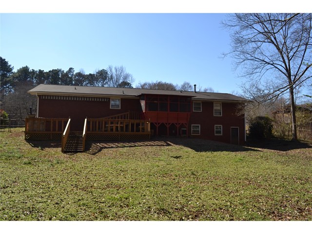 1013 Skylark Dr, Morrow, GA 30260 photo 5