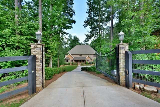 60 Johnson Rd, Suwanee, GA 30024 photo 1