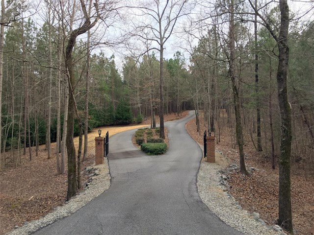 1620 Willis, Barnesville, GA 30204 photo 2