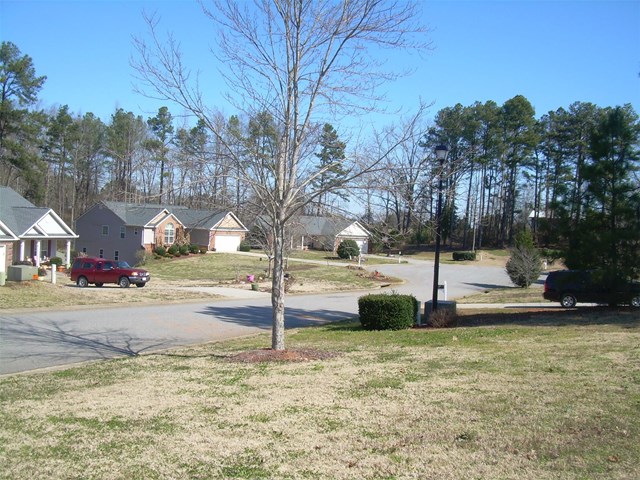 391 E Sycamore Dr, Winder, GA 30680 photo 13