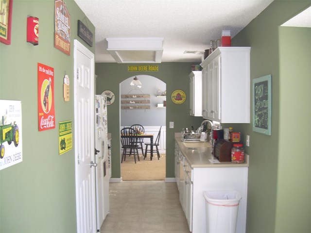 391 E Sycamore Dr, Winder, GA 30680 photo 3