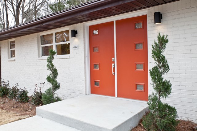 4142 Admiral Dr, Atlanta, GA 30341 photo 3