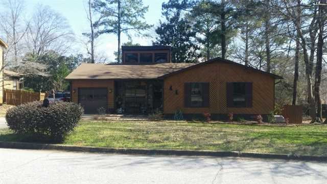 3044 Brook Hollow Dr, Rex, GA 30273 photo 1