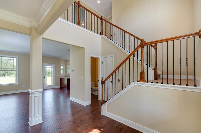 104 White Oak Dr, Jackson, GA 30233 photo 2