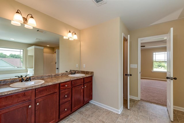 105 White Oak Dr, Jackson, GA 30233 photo 13